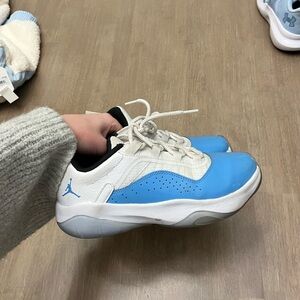 kids air jordan 11 CMFT low university blue